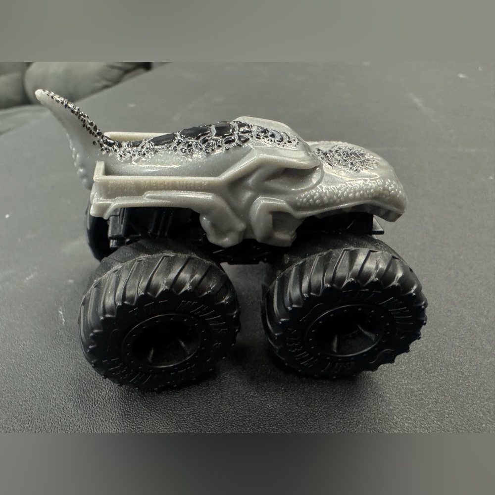 MEGA WREX 2021 Hot Wheels Mini-Monster Trucks Mattel Toys. Age3 -Plastic- - Picture 2 of 5